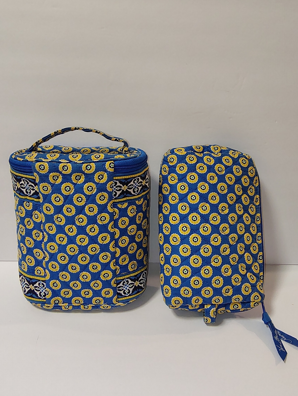 Vera Bradley Cool Keeper Insulated Lunch Bag and Cosmetic Bag Set Riviera Blue - Picture 4 of 11